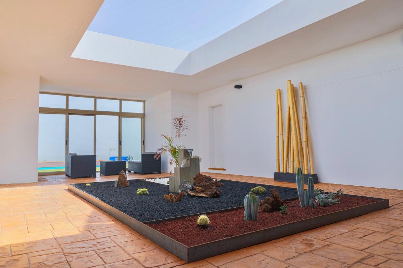 Villa Vento By Calima Villas Costa De Antigua Exteriör bild