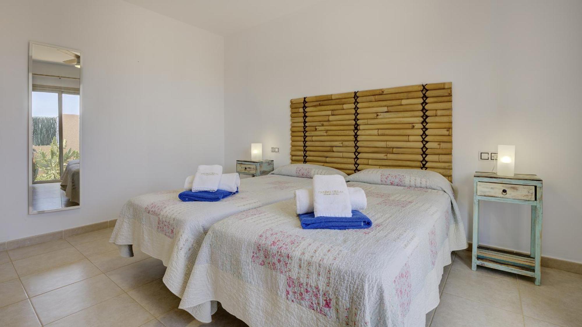 Villa Vento By Calima Villas Costa De Antigua Exteriör bild